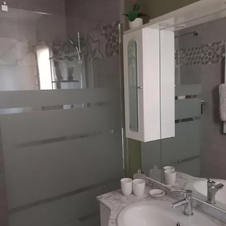 Chez Habitant Avec Petit Dejeuner *