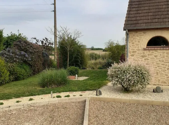 Chez Habitant Avec Petit Dejeuner Rum i privatbostad Bouloire